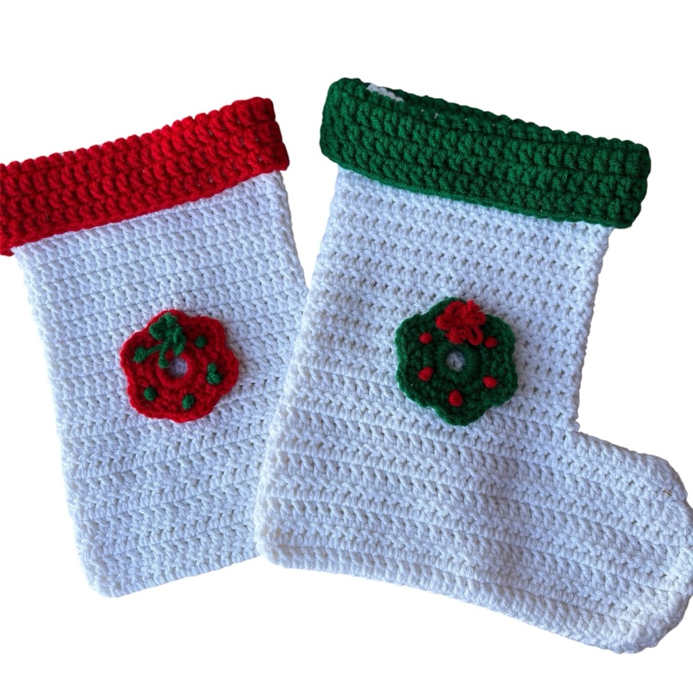 Vintage Hand Made Crochet Knit Christmas Stockings Wreath Set of 2 -Granny